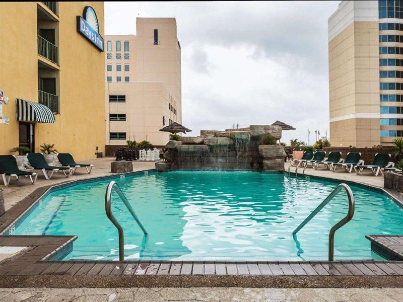 Days Inn By Wyndham Virginia Beach At The Beach Eksteriør billede