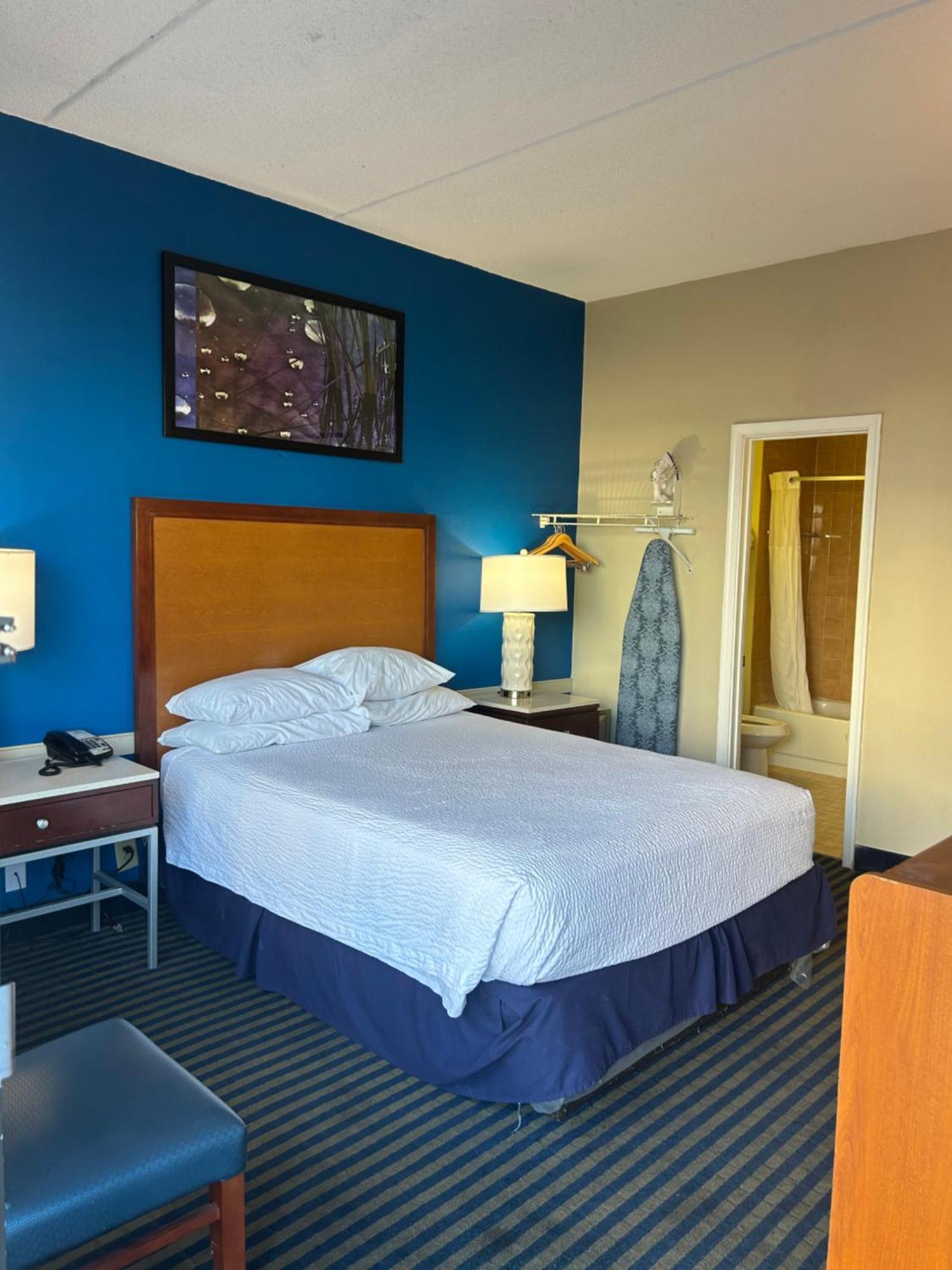 Days Inn By Wyndham Virginia Beach At The Beach Eksteriør billede